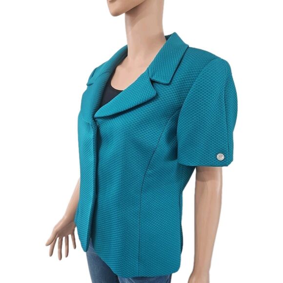 Tahari Arthur S. Levine Blazer - Picture 2 of 8